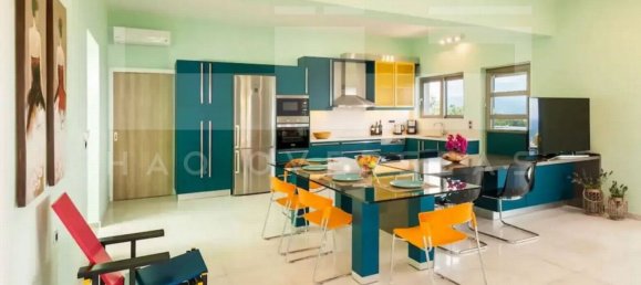 5 bedrooms Villa in Chania, Greece No. 8423 5