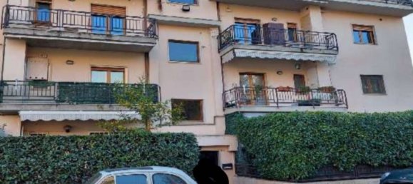 2 rooms Apartment in Benevento, Italy No. 292647 3