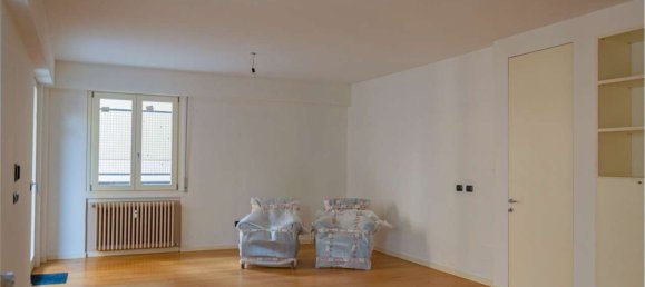 7 غرف نوم شقة في Sondrio, Italy رقم 359572 6