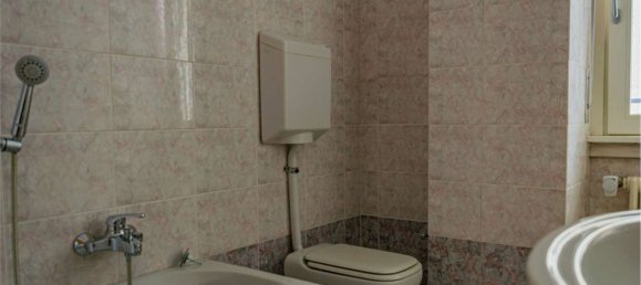 7 غرف نوم شقة في Sondrio, Italy رقم 359572 18