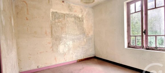 2 bedrooms House in Esternay, France No. 75446 7