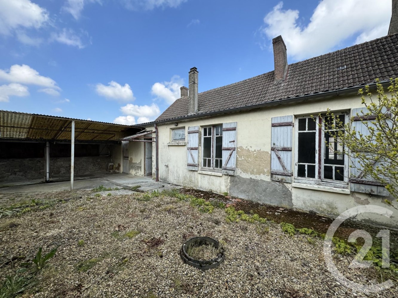 2 bedrooms House in Esternay, France No. 75446