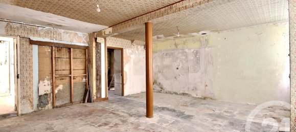 2 bedrooms House in Esternay, France No. 75446 2