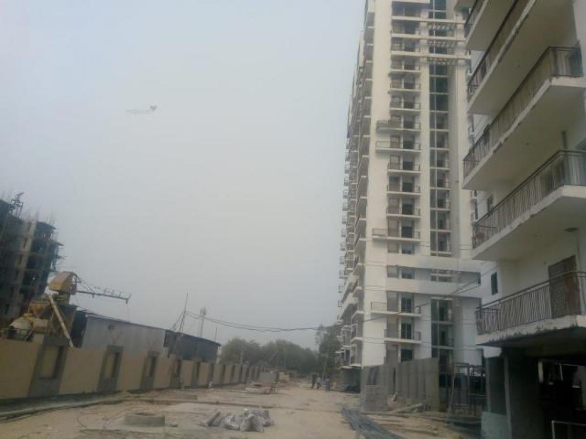 2 bedrooms House in Noida, India No. 67063