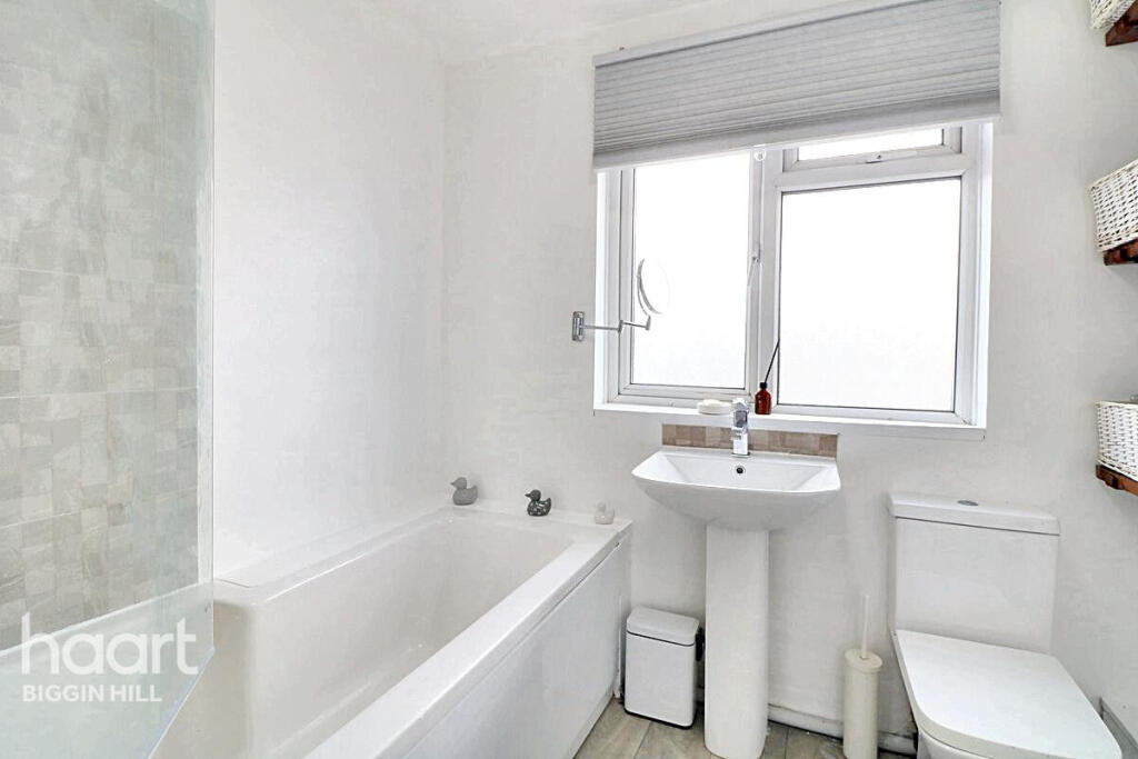 3 bedrooms Maisonette in Biggin Hill, United Kingdom No. 4791