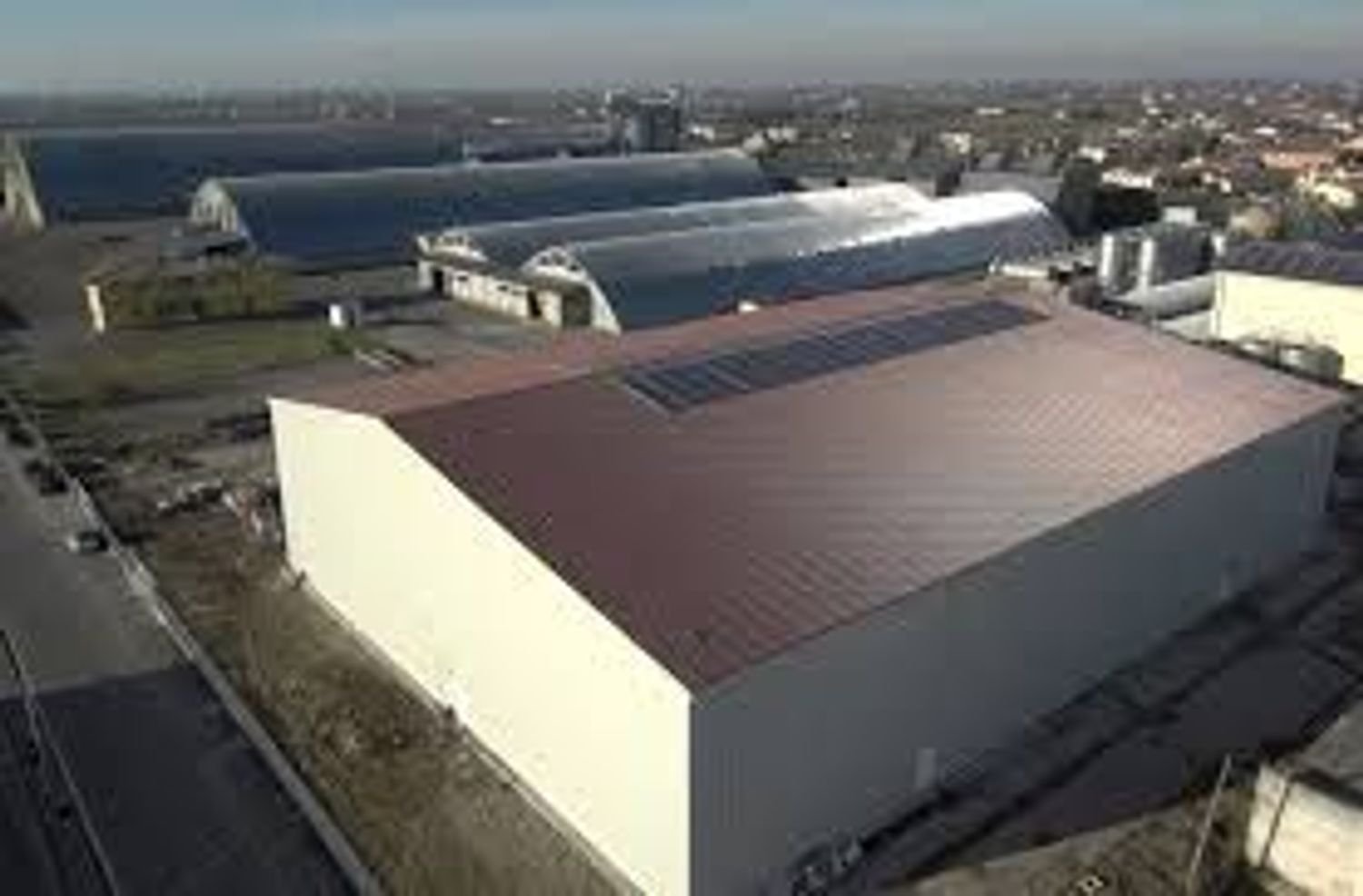 233m² Building in Fabriano, Italy No. 402726