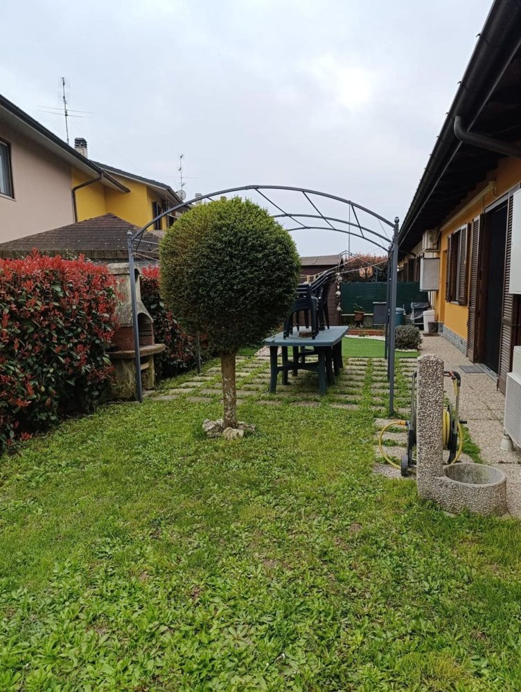 4-Zimmer Haus in Torre d'Arese, Italy, Nr. 2367