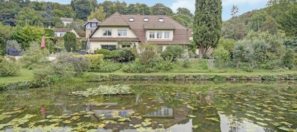 4 Schlafzimmer Haus in Jouy-en-Josas, France, Nr. 172548 2