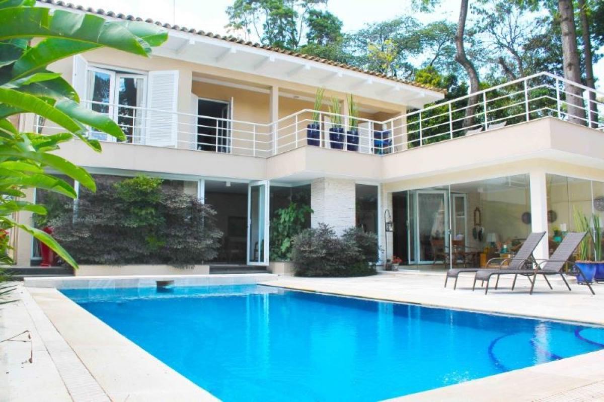 Casa de 4 dormitorios en Sao Paulo, Brazil No. 466916