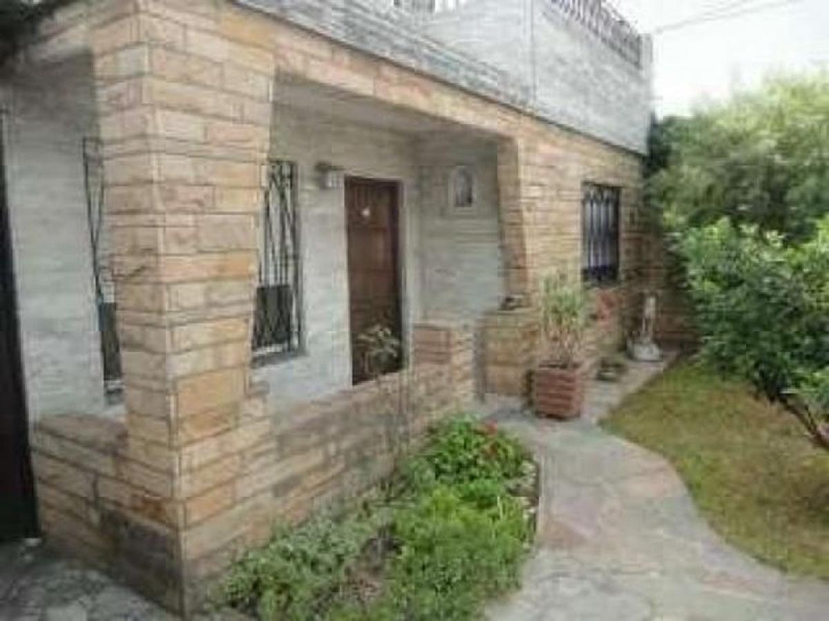 2 chambres Maison à Tres de Febrero, Argentina No. 55176