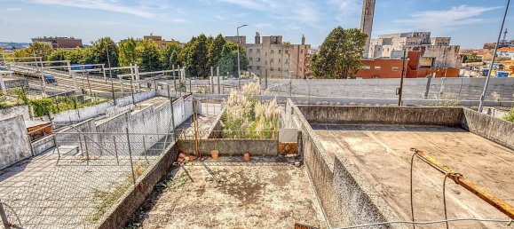 138m² Building in Vila Nova de Gaia, Portugal No. 64951 8