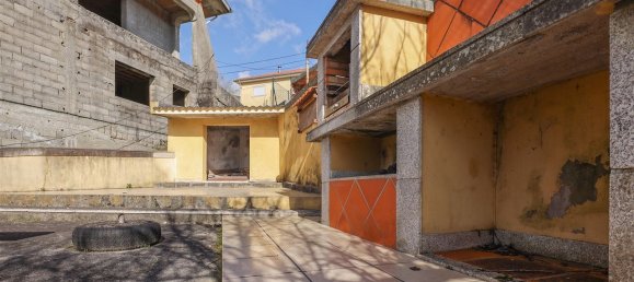 185m² Land in Sanguedo, Portugal No. 139189 4