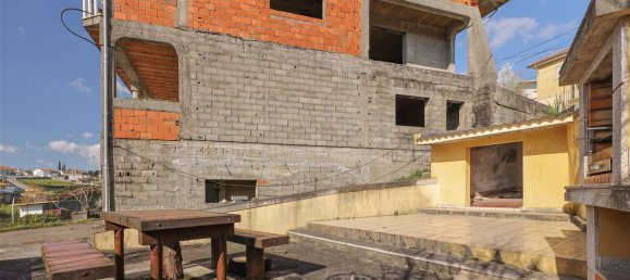 185m² Land in Sanguedo, Portugal No. 139189 13