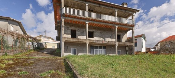 185m² Land in Sanguedo, Portugal No. 139189 11