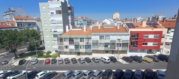 3 Schlafzimmer Wohnung in Amadora, Portugal, Nr. 301401 4