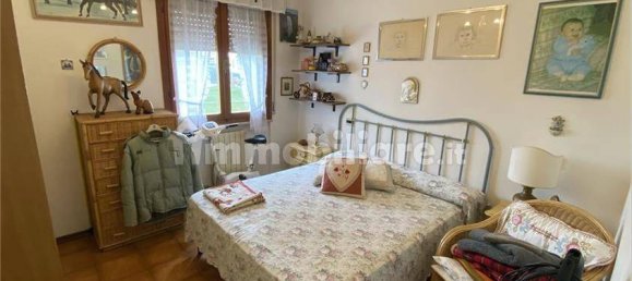 3 bedrooms Apartment in Forte dei Marmi, Italy No. 189625 5