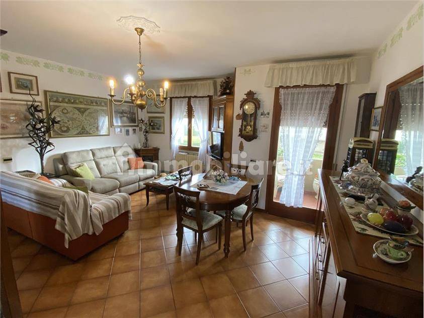 3 bedrooms Apartment in Forte dei Marmi, Italy No. 189625