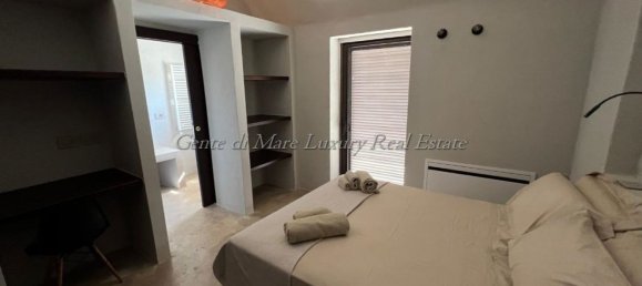 Вилла с 8 комнатами в Остуни, Италия № 115339 44