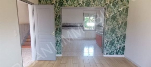 2 bedrooms House in Seine-Maritime, France No. 314675 3