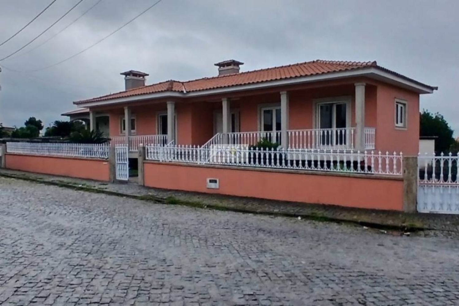 3 bedrooms House in Nine, Portugal No. 304809