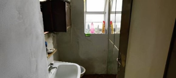 4 bedrooms Apartment in Borgo San Siro, Italy No. 342789 3