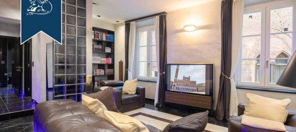 2 bedrooms Penthouse in Siena, Italy No. 295350 5