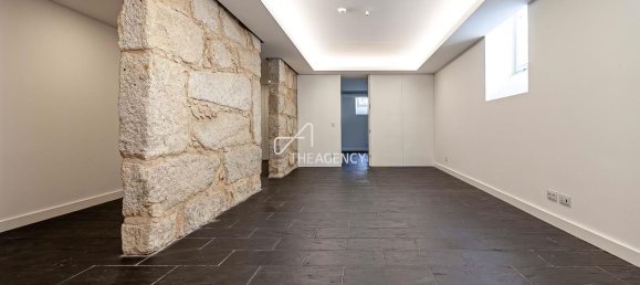 6 bedrooms Castles in Porto, Portugal No. 49018 38