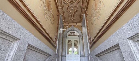 6 bedrooms Castles in Porto, Portugal No. 49018 8