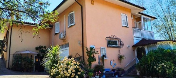 6-Zimmer Villa in Aprilia, Italy, Nr. 285791 2