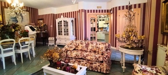 6-Zimmer Villa in Aprilia, Italy, Nr. 285791 8