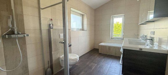 3 bedrooms Townhouse in Neuburg-Schrobenhausen, Germany No. 227508 9