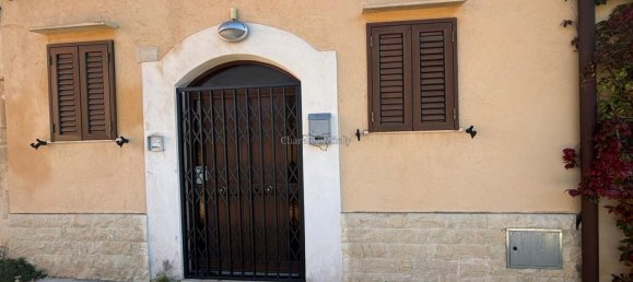 3 rooms House in Modica, Italy No. 238290 19