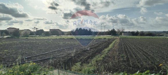 Terreno em Comiso, Italy 12000 m² N.º 55864 6