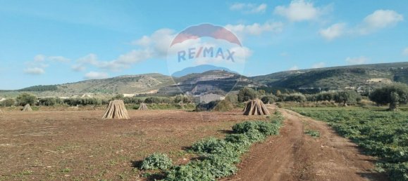 Terreno em Comiso, Italy 12000 m² N.º 55864 15