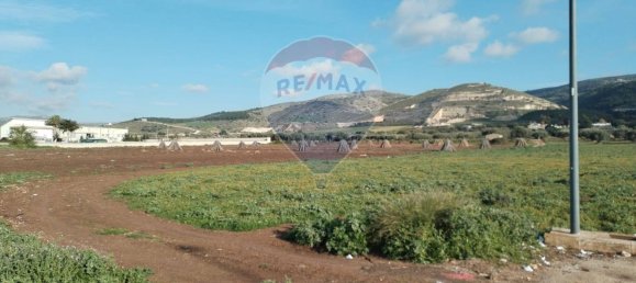 Terreno em Comiso, Italy 12000 m² N.º 55864 19