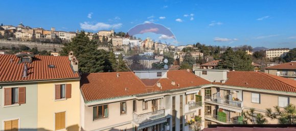 5 rooms Apartment in Bergamo, Italy No. 146653 25