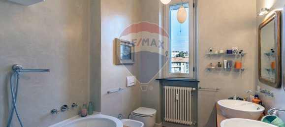 5 rooms Apartment in Bergamo, Italy No. 146653 13