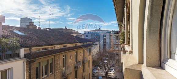 5 rooms Apartment in Bergamo, Italy No. 146653 19
