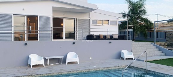 2 Schlafzimmer Villa in Quarteira, Portugal, Nr. 104345 22