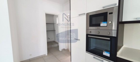 3 bedrooms House in Ericeira, Portugal No. 151452 9