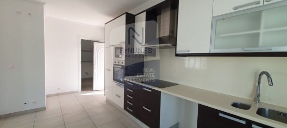 3 bedrooms House in Ericeira, Portugal No. 151452 8