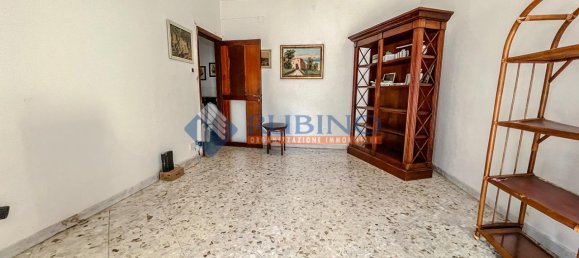 Apartamento de 4 divisões em Bari, Italy N.º 71120 12