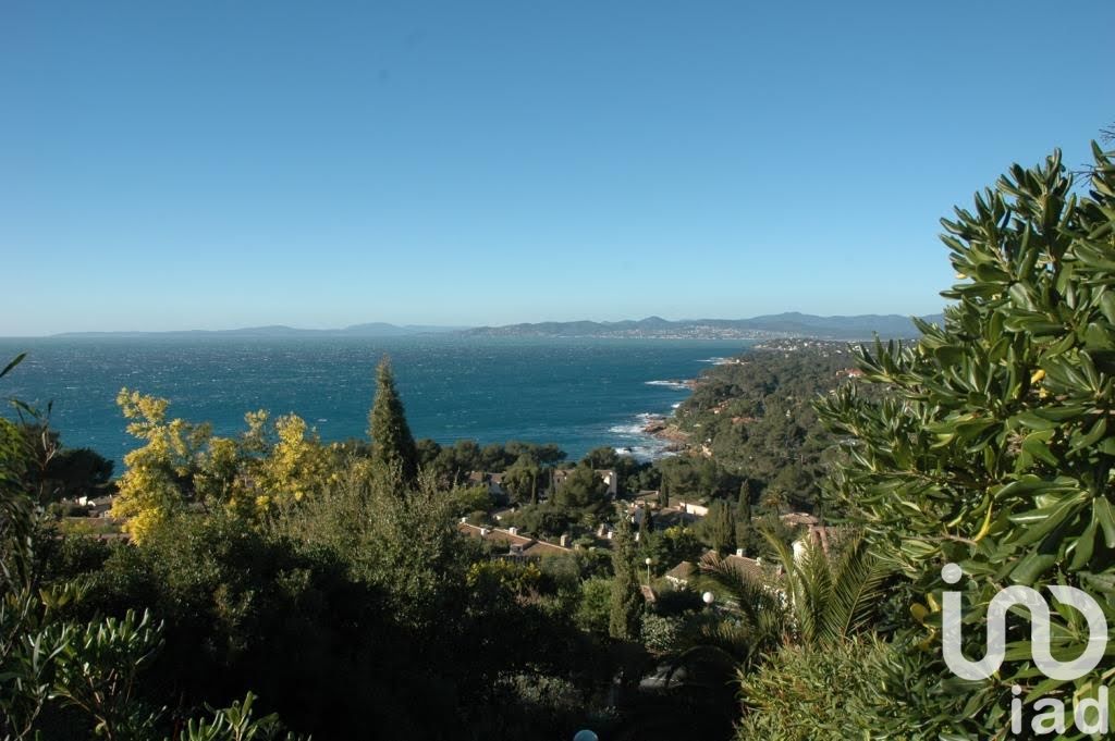 1 chambre Appartement à Saint-Raphaël, France No. 190355