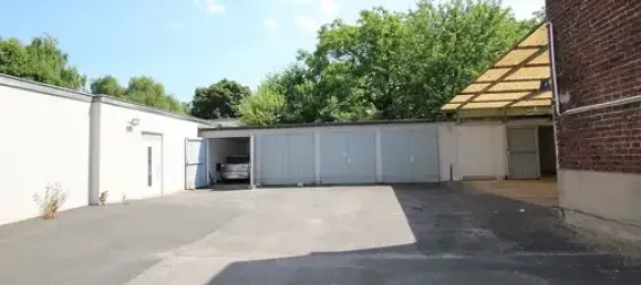 Здание с 22 спальнями в Мёнхенгладбах, Германия № 311538 2