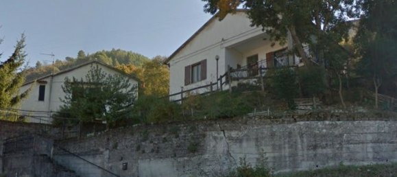 6 rooms House in Stroncone, Italy No. 208716 4