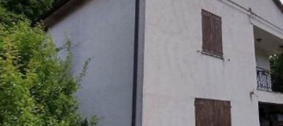 6 rooms House in Stroncone, Italy No. 208716 5