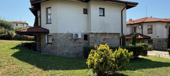 5 bedrooms House in Kosharitsa, Bulgaria No. 1227 4