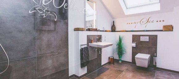 5-salle Maison à Baden-Wurttemberg, Germany No. 100038 3