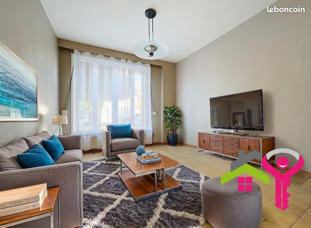 Дом с 4 спальнями в Валансьен, Франция № 160002