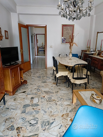4 rooms Apartment in Adrano, Italy No. 276894